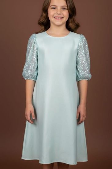 صورة فستان أخظر فاتح مع نص الكم اللماع